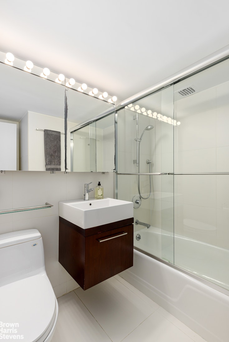 435 East 65th Street, Unit PHA Manhattan, NY 10065 - Photo 6 of 13