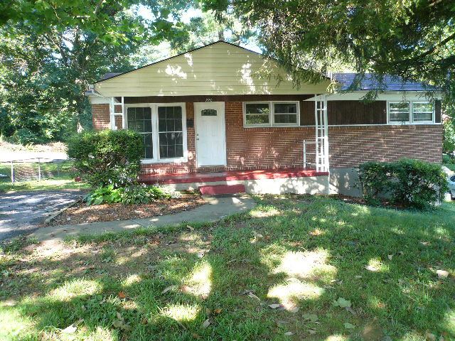 220 River Road Waynesboro, VA 22980 - Photo 2 of 12 Gallery Image 2