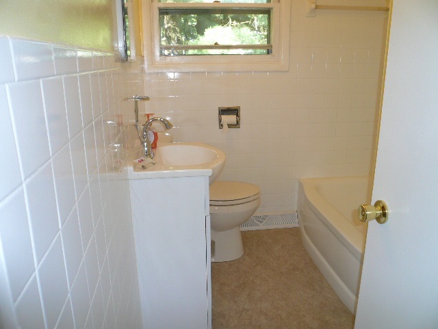 220 River Road Waynesboro, VA 22980 - Photo 10 of 12 Gallery Image 10