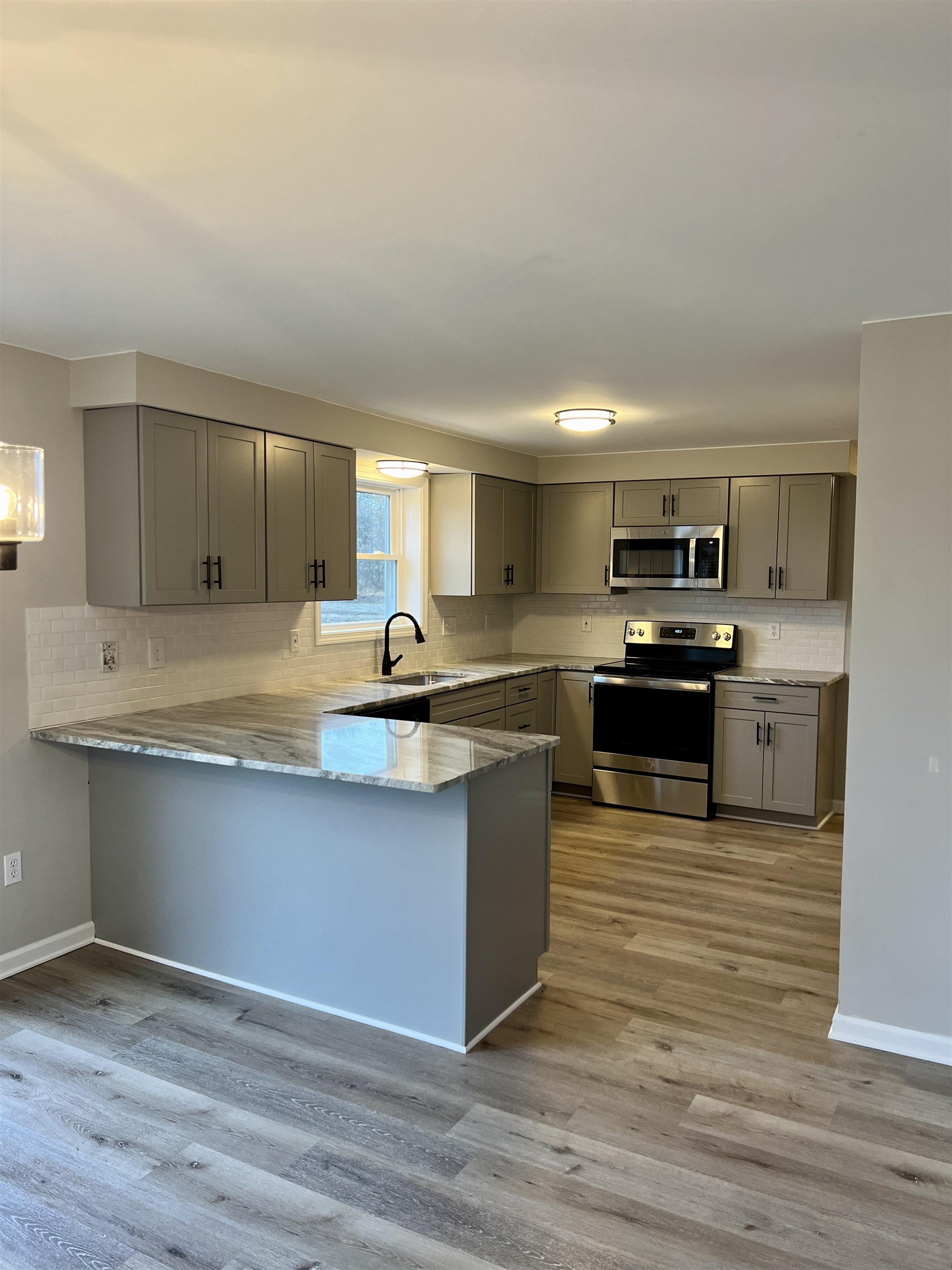 4774 Peterson Road Beaverton, MI 48612 - Photo 4 of 26