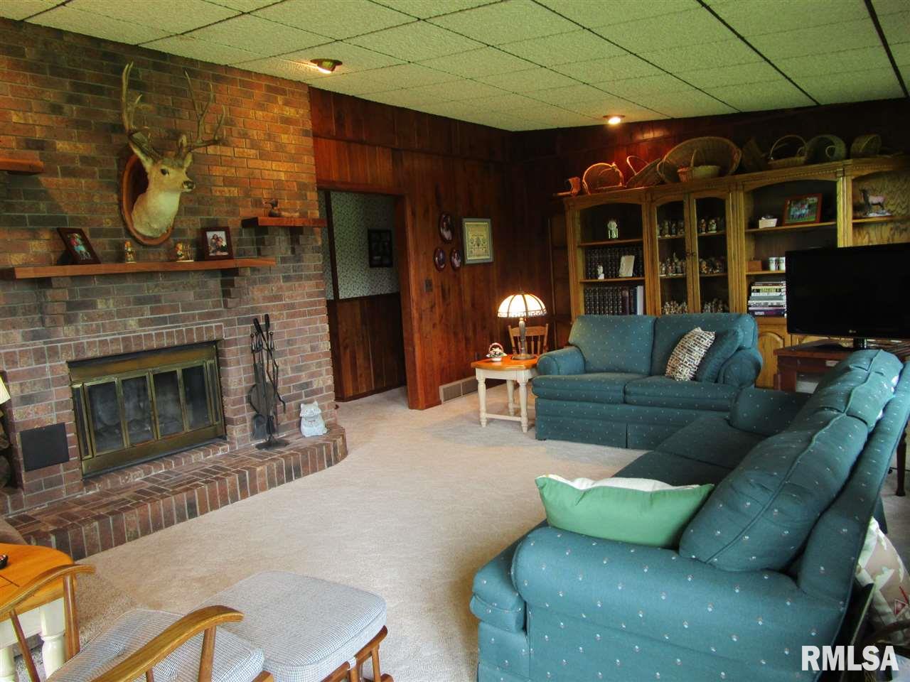 18282 Frog Pond Road Fulton, IL 61252 - Photo 9 of 24