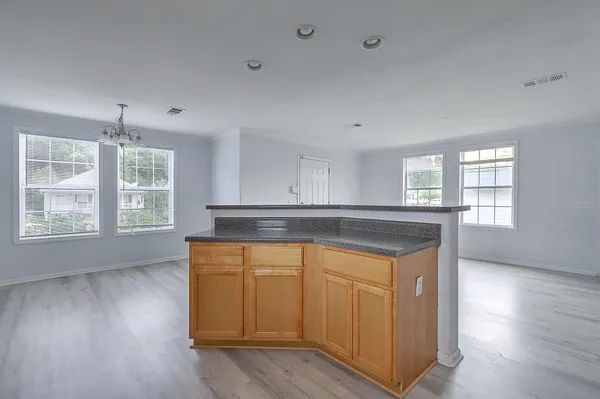 $2,000 | 2533 Celestial Court, North Charleston, SC 29406