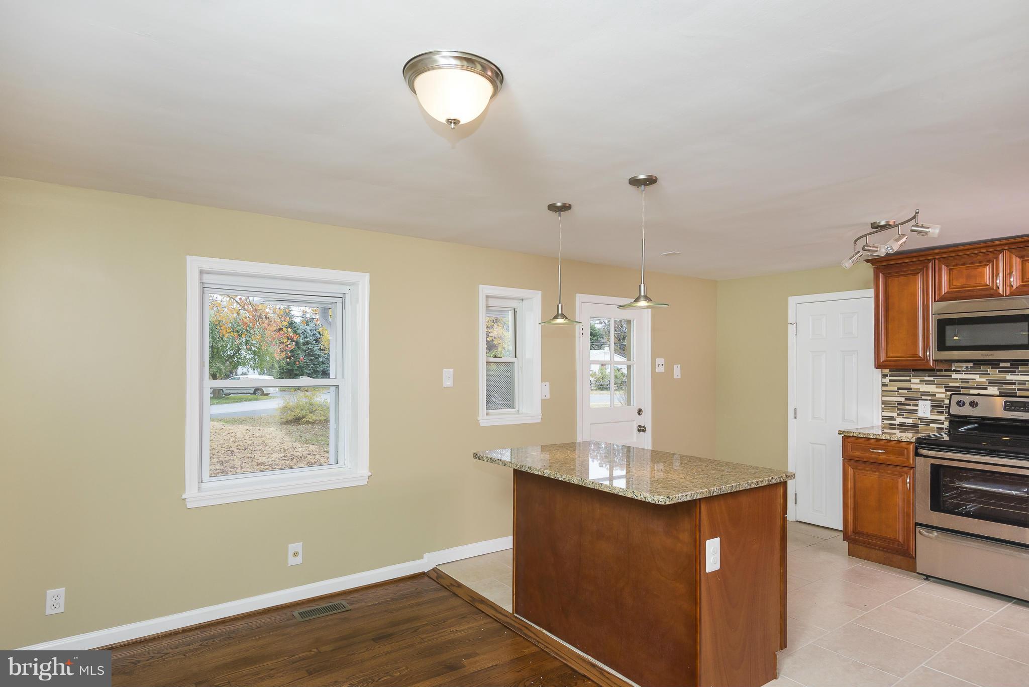 1840 Division Road Pasadena, MD 21122 - Photo 13 of 30 Kitchen
