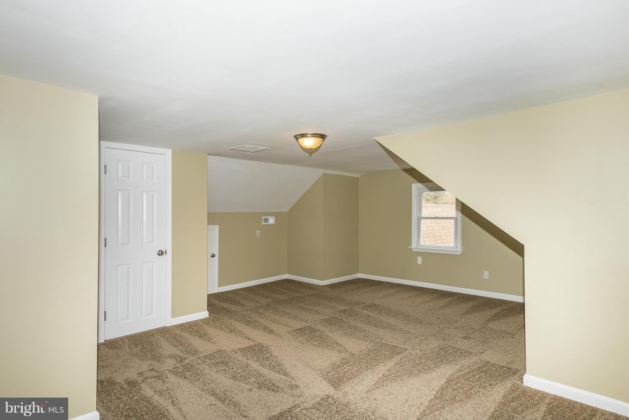 1840 Division Road Pasadena, MD 21122 - Photo 22 of 30 Bedroom