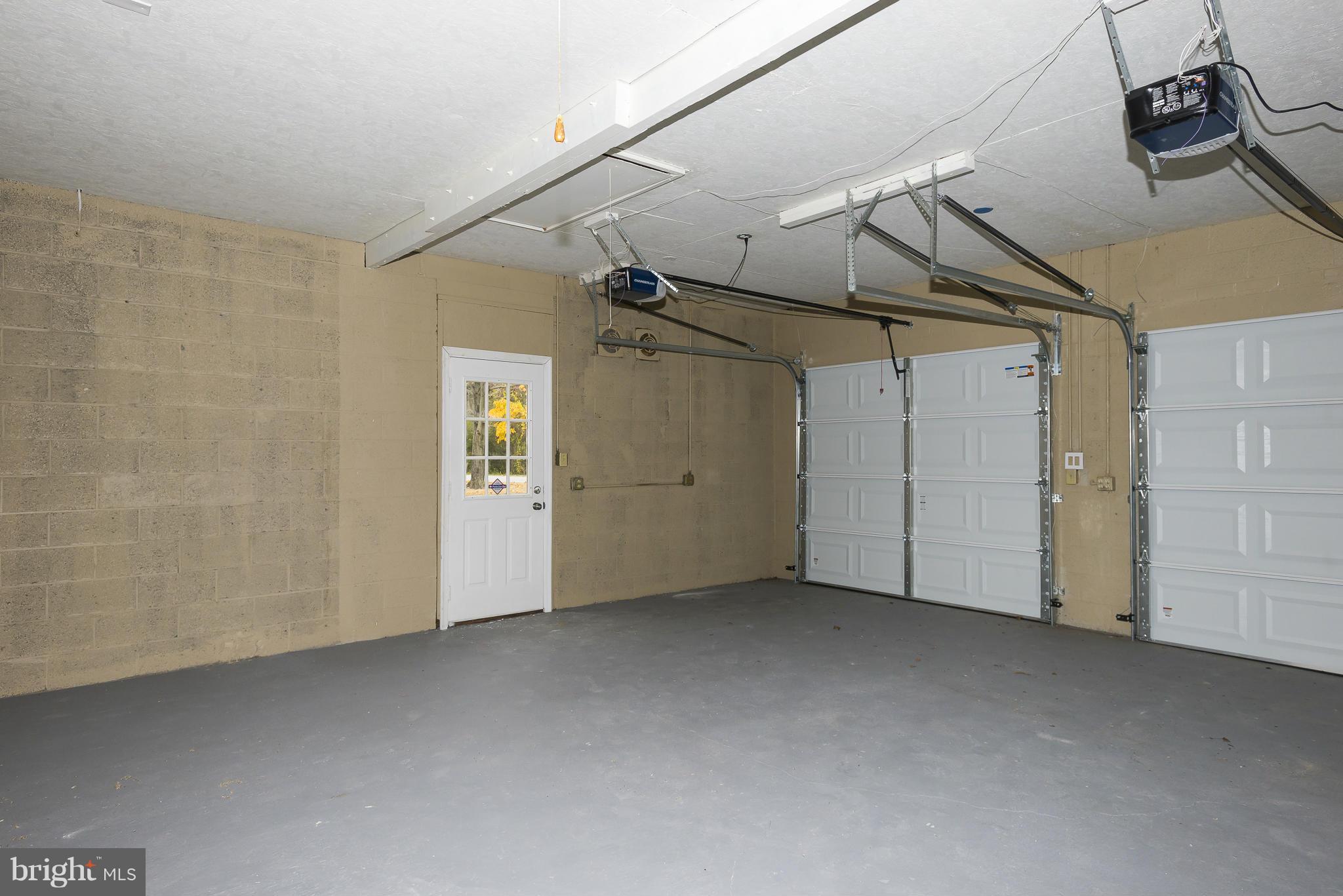 1840 Division Road Pasadena, MD 21122 - Photo 28 of 30 Interior (General)