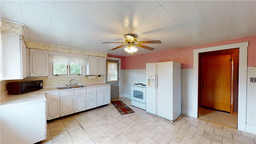 684 Hopewell Road White, PA 15490 - Photo 12 of 25