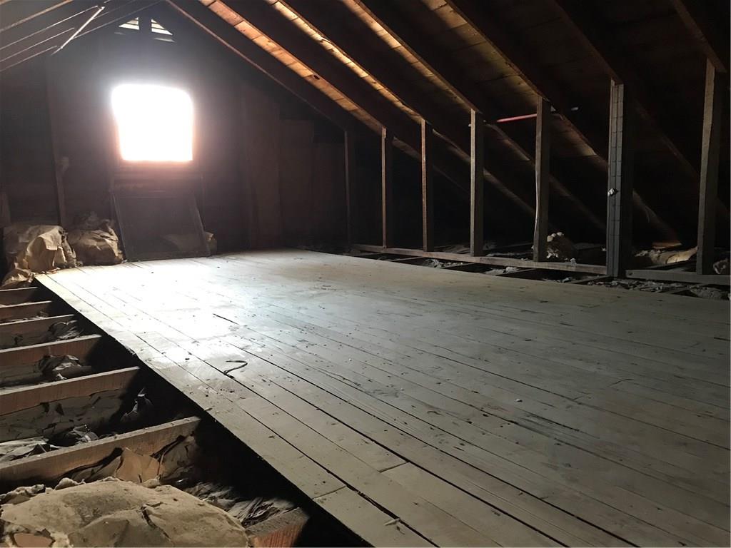 684 Hopewell Road White, PA 15490 - Photo 22 of 25