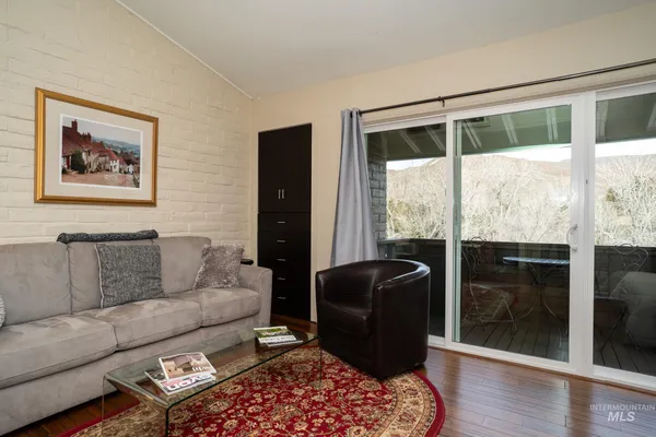 $389,500 | 260 2nd Avenue South, Unit 52, Ketchum, ID 83340