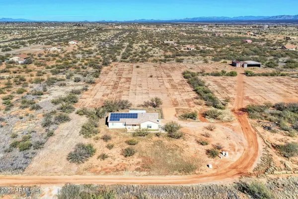 $295,000 | 10193 East Windtalker Road, Hereford, AZ 85615