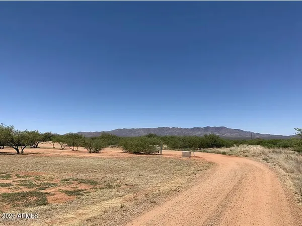 $299,000 | 10193 East Windtalker Road, Hereford, AZ 85615