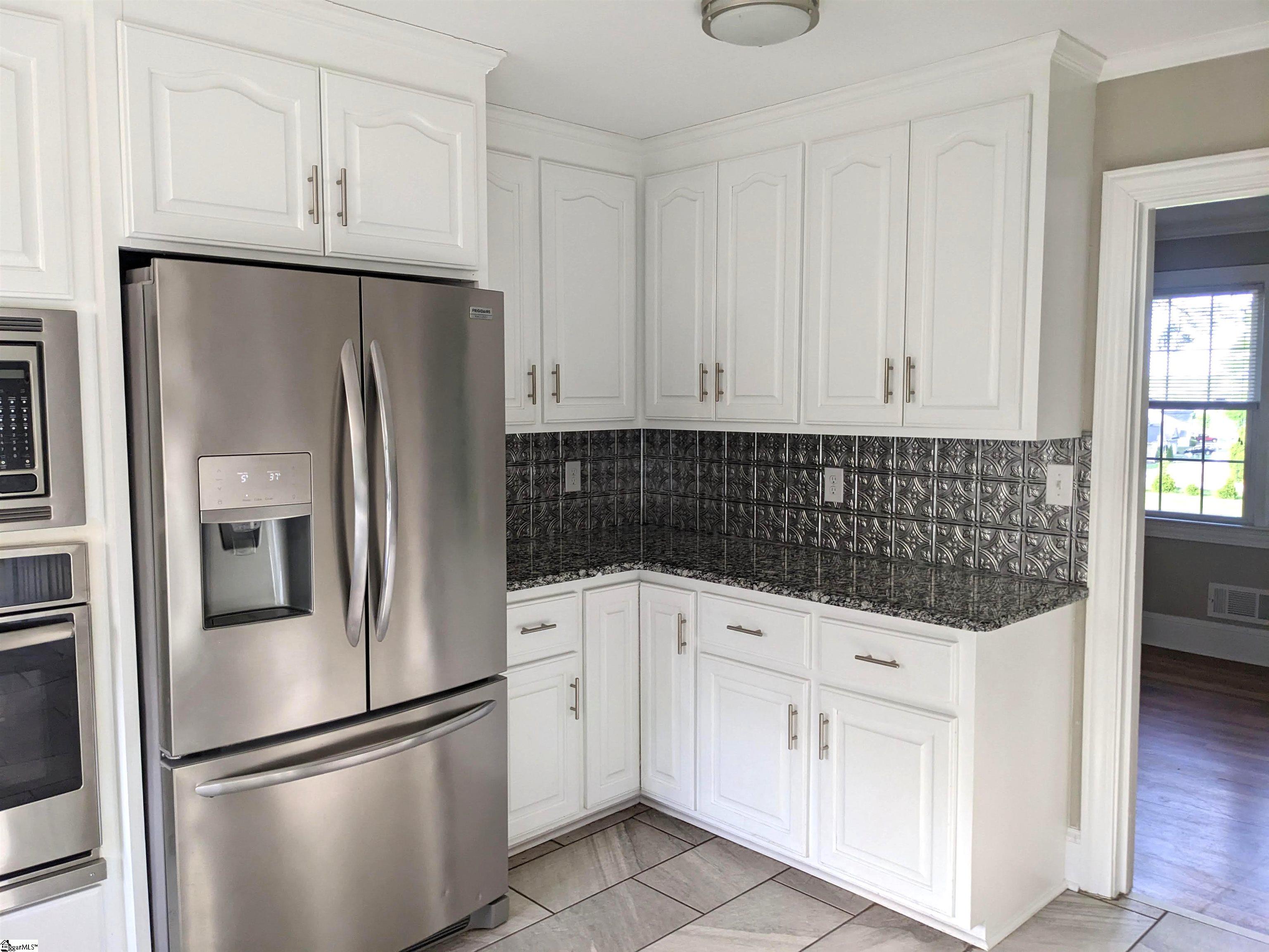 2826-2824 Standing Springs Road Simpsonville, SC 29680 - Photo 25 of 50 Gallery Image 25