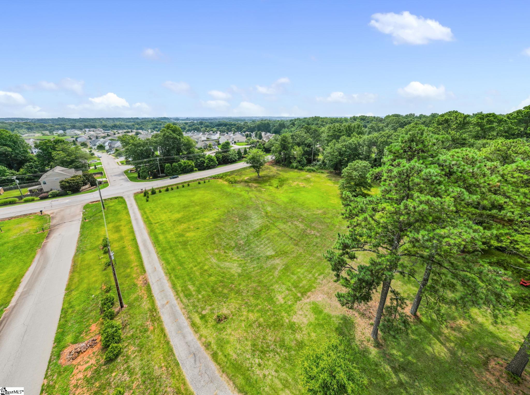 2826-2824 Standing Springs Road Simpsonville, SC 29680 - Photo 9 of 50 Gallery Image 9