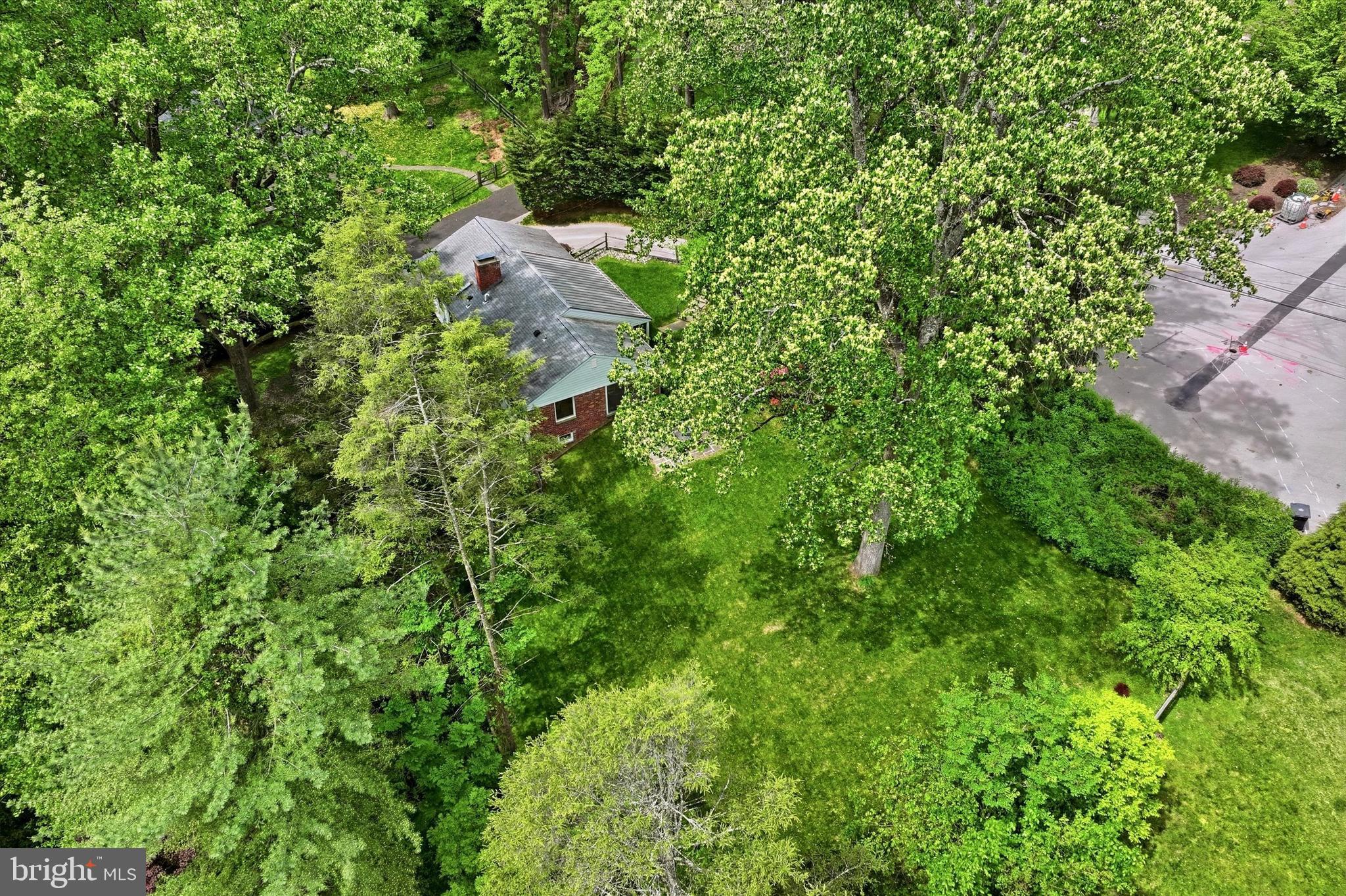 695 Knox Road Wayne, PA 19087 - Photo 39 of 45 Aerial view
