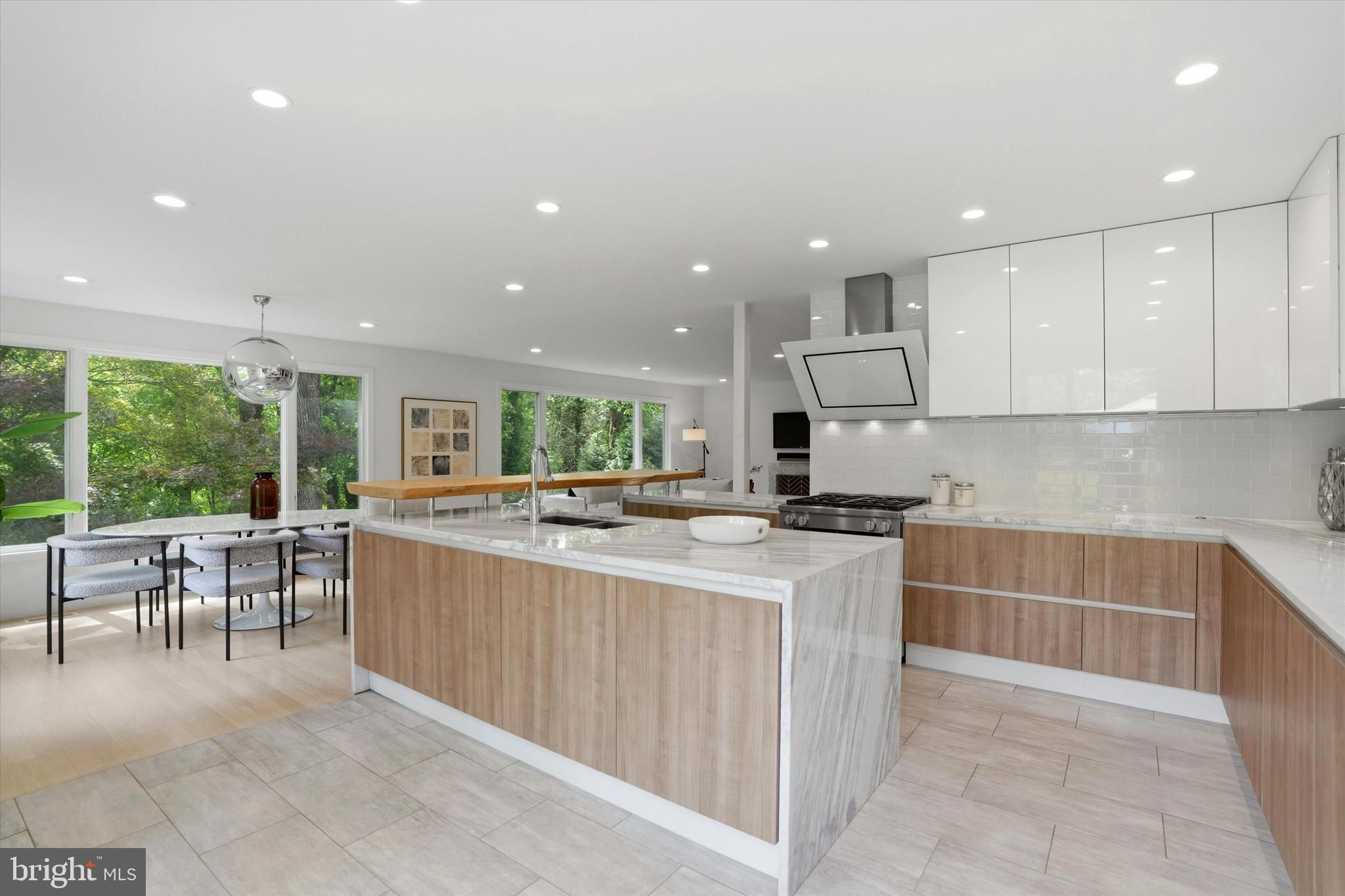 695 Knox Road Wayne, PA 19087 - Photo 4 of 45 Quartzite countertops with waterfall edge
