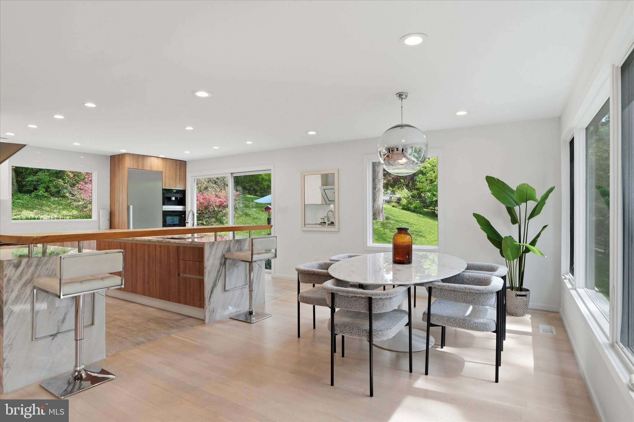 695 Knox Road Wayne, PA 19087 - Photo 7 of 45 Dining area