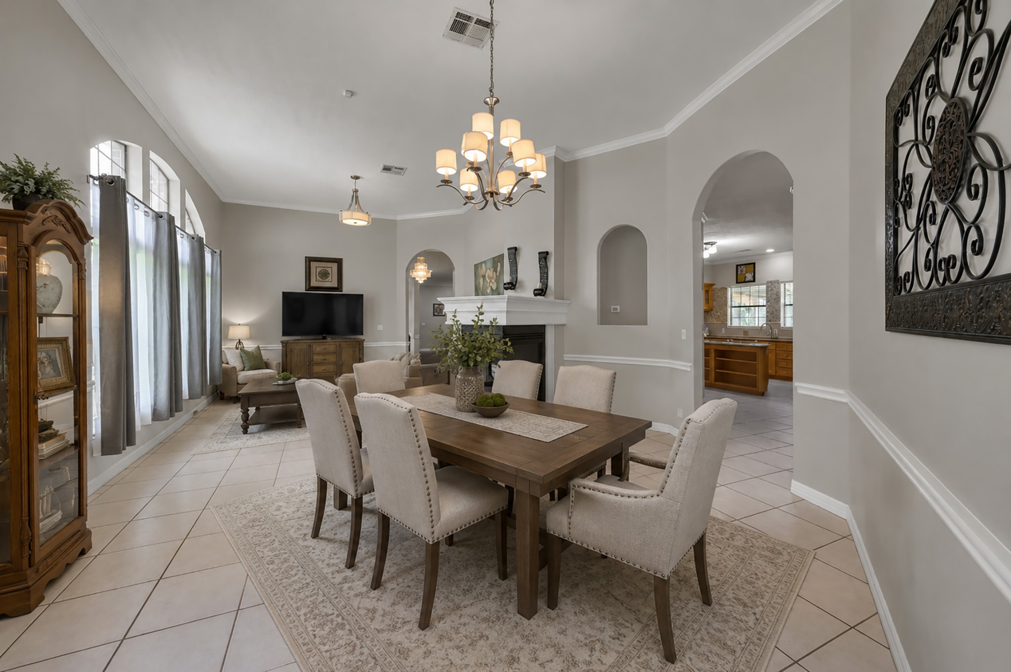 910 Commons Way Court Huffman, TX 77336 - Photo 3 of 49 ***VIRTUAL STAGING IMAGE***