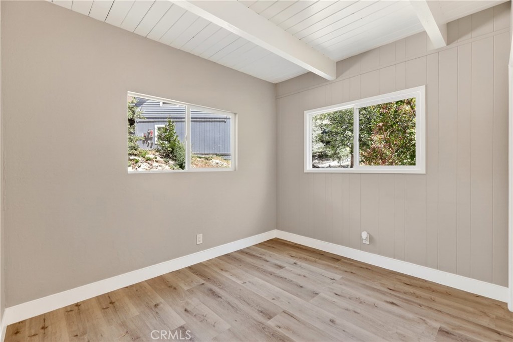 1106 Grass Valley Road Lake Arrowhead, CA 92352 - Photo 35 of 46