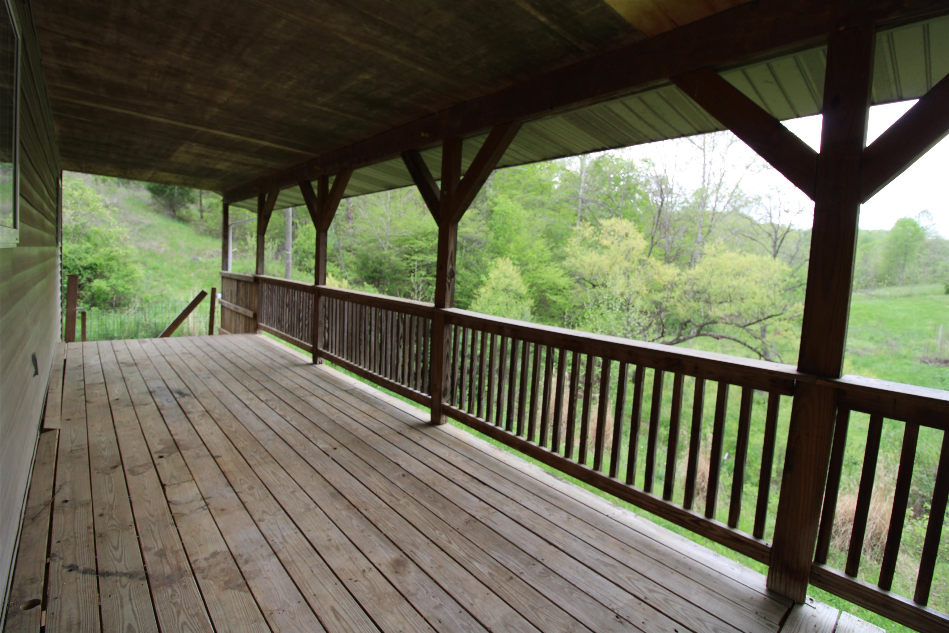 2231 Long Branch Road Louisa, KY 41230 - Photo 32 of 45 Gallery Image 32