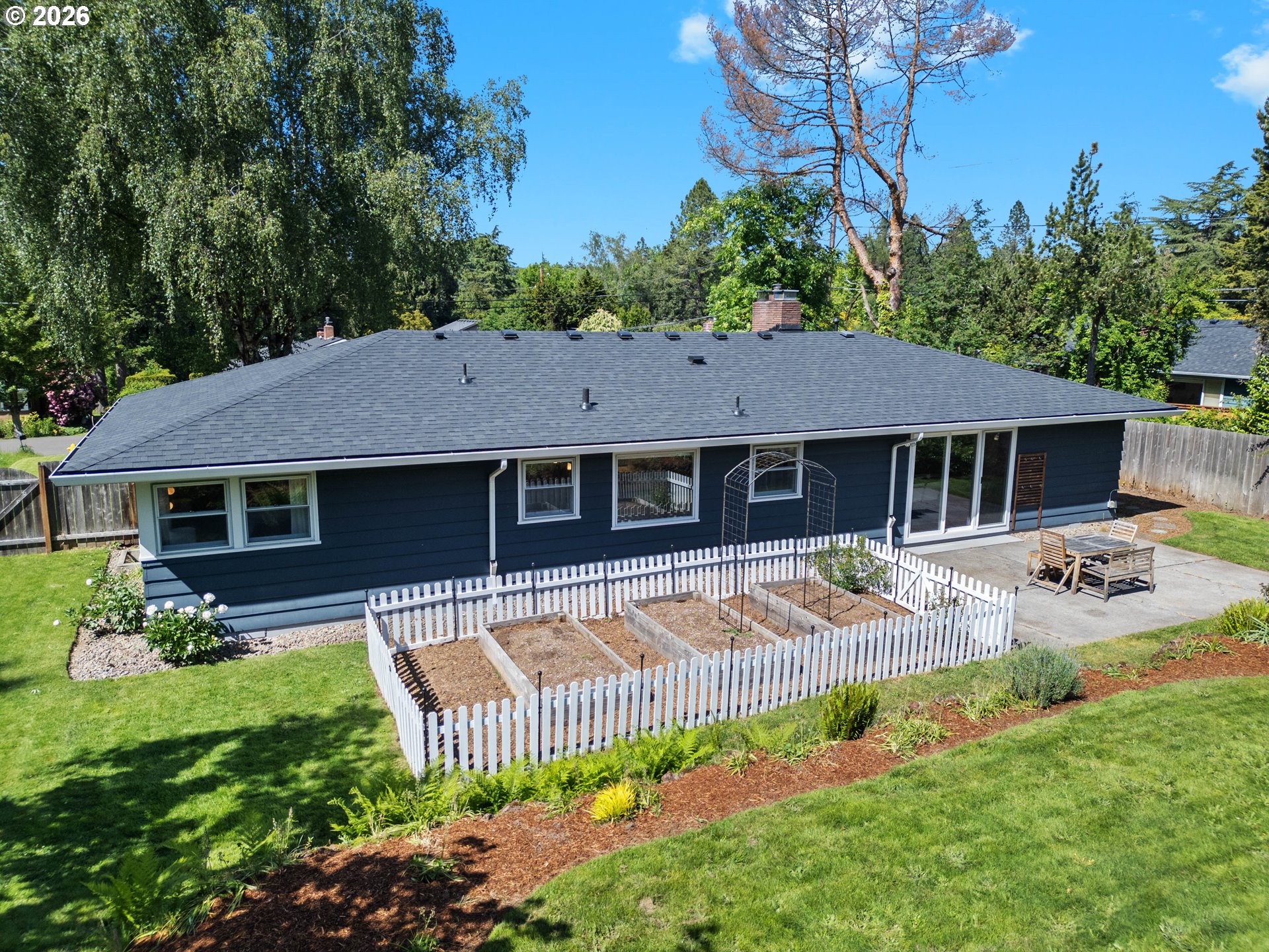 8850 Southwest Rambler Lane Portland, OR 97223 - Photo 33 of 44 Gallery Image 33