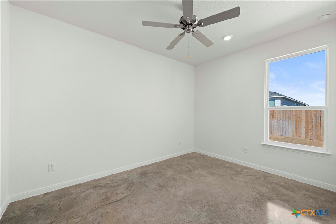 2819 Quail Rdg Lane Temple, TX 76501 - Photo 11 of 17 an empty room with a window
