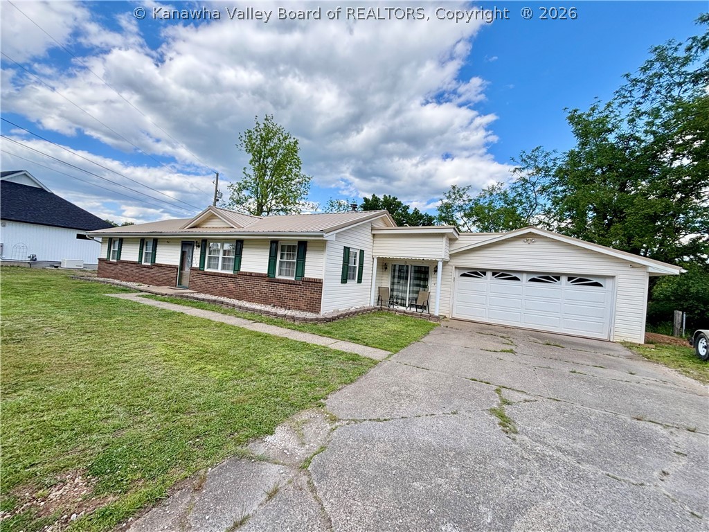 114 Skyline View Drive Ripley, WV 25271 - Photo 2 of 28 Gallery Image 2