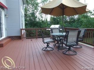 20805 Gill Road Farmington, MI 48335 - Photo 22 of 24 Deck.jpg