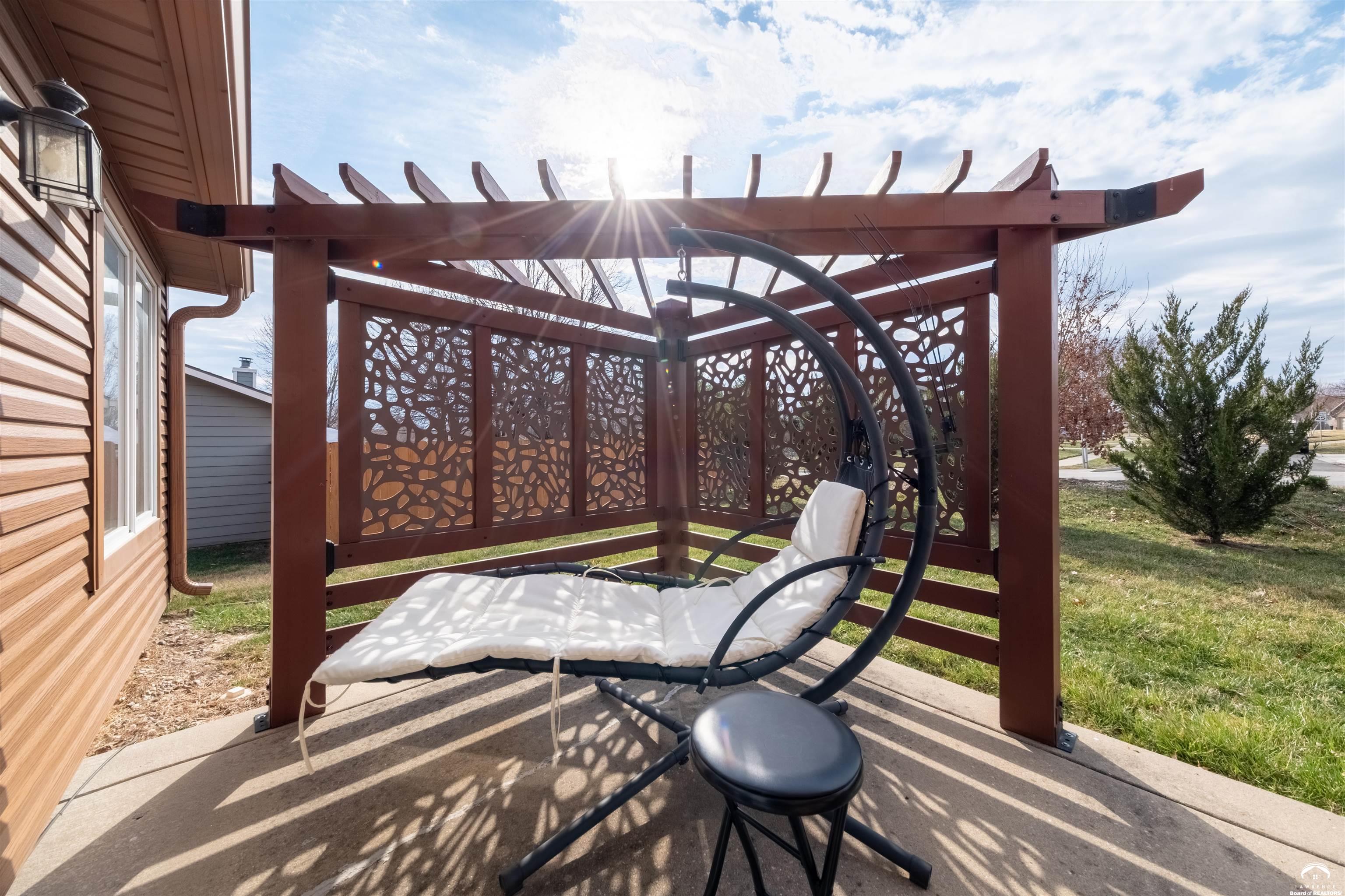 4917 Colonial Way Lawrence, KS 66049 - Photo 26 of 29