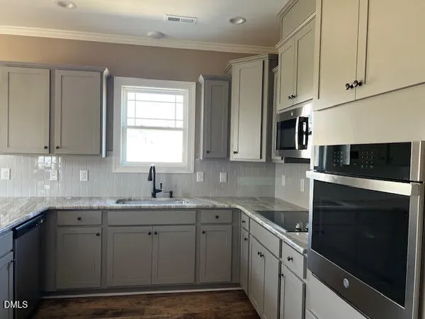 $381,900 | 835 Olive Br Drive, Smithfield, NC 27577