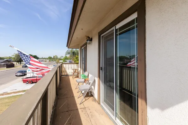 $419,900 | 2210 Northhill Street, Selma, CA 93662