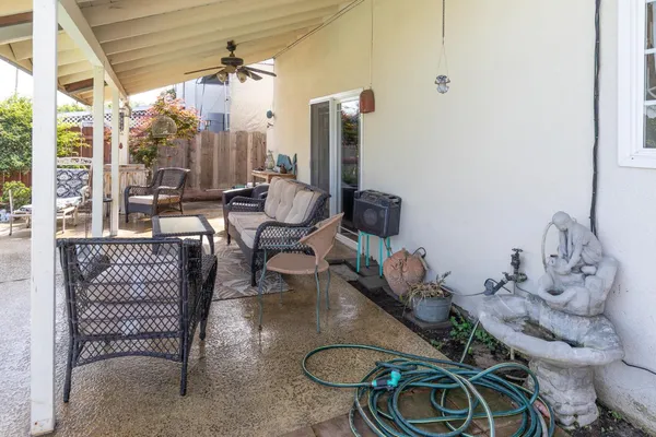 $419,900 | 2210 Northhill Street, Selma, CA 93662