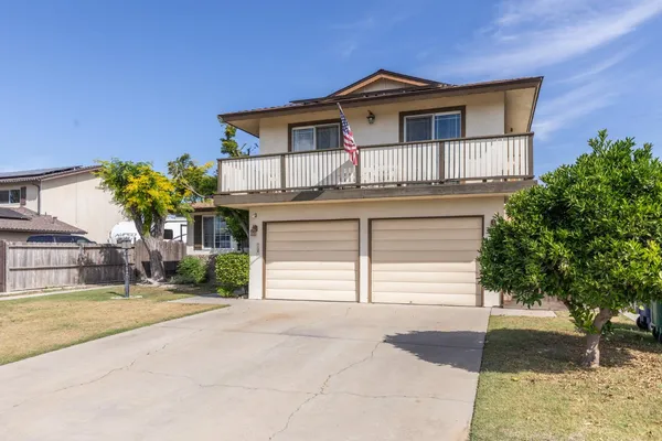 $419,900 | 2210 Northhill Street, Selma, CA 93662