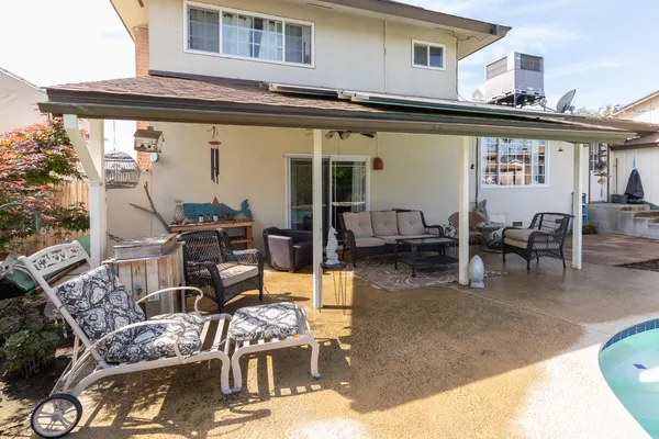 $419,900 | 2210 Northhill Street, Selma, CA 93662