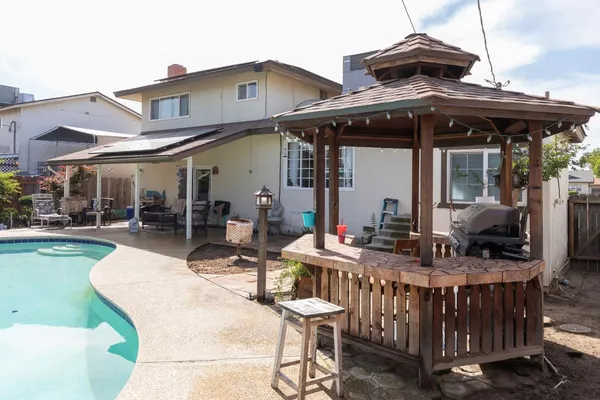 $419,900 | 2210 Northhill Street, Selma, CA 93662