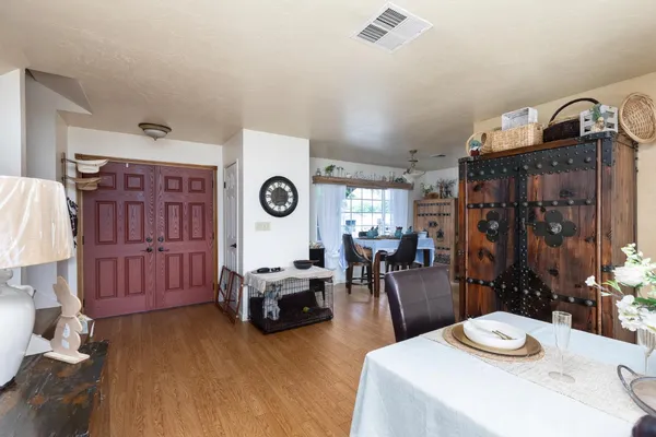 $419,900 | 2210 Northhill Street, Selma, CA 93662