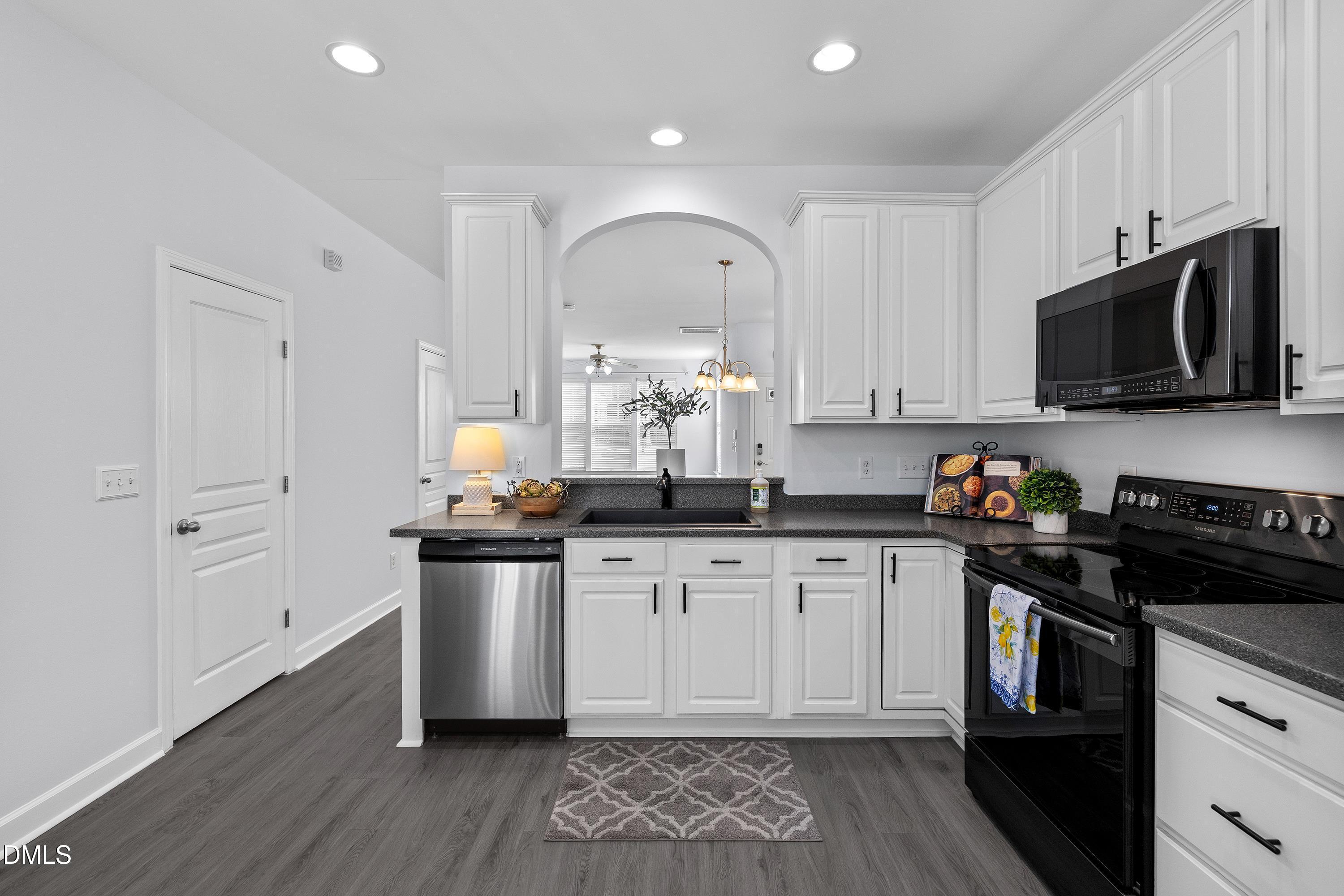 4820 Sir Duncan Way Raleigh, NC 27612 - Photo 12 of 28 SDW 12