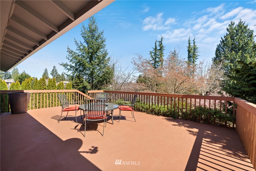 10831 38th Drive Southeast Everett, WA 98208 - Photo 12 of 40 a view of a chairs and table in the balcony