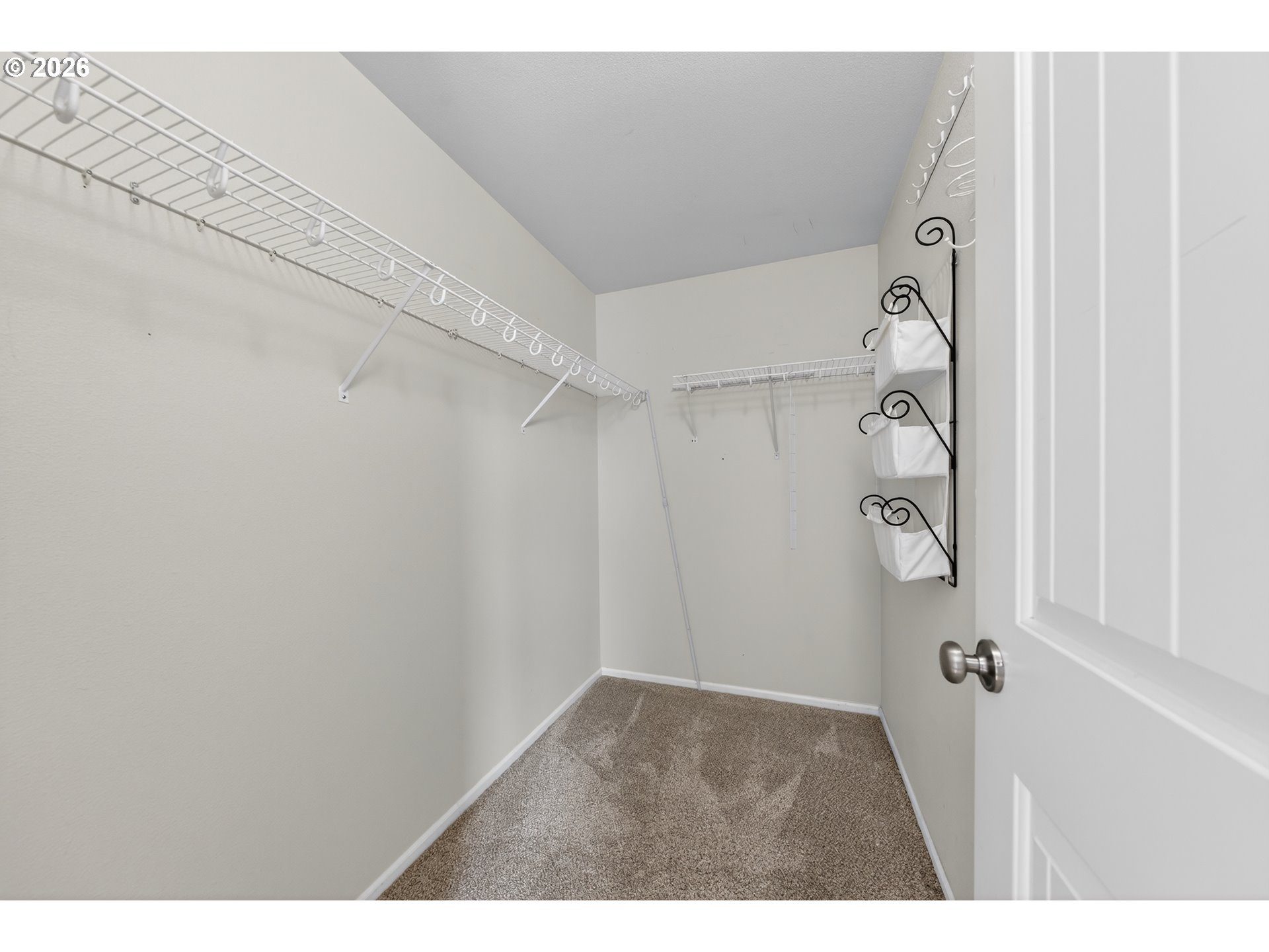 209 Northeast Rose Ridge Drive Winston, OR 97496 - Photo 19 of 42 Primary Bedroom