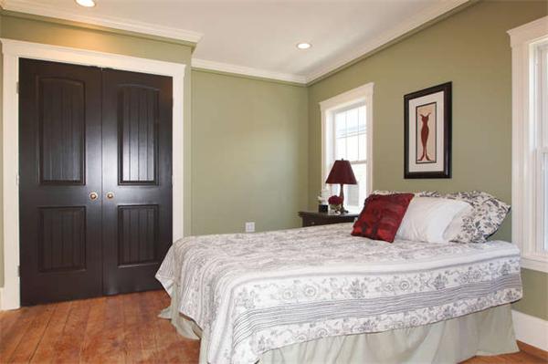 11 Waterloo Street, Unit 2 Boston, MA 02136 - Photo 11 of 23 Gallery Image 11