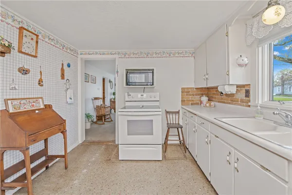 $169,900 | 171 Lyman Street, Sweden, NY 14420