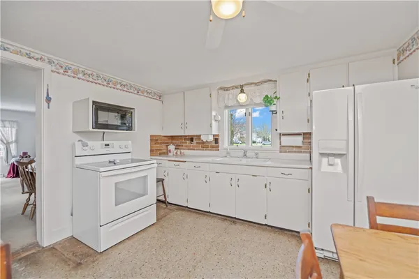 $169,900 | 171 Lyman Street, Sweden, NY 14420