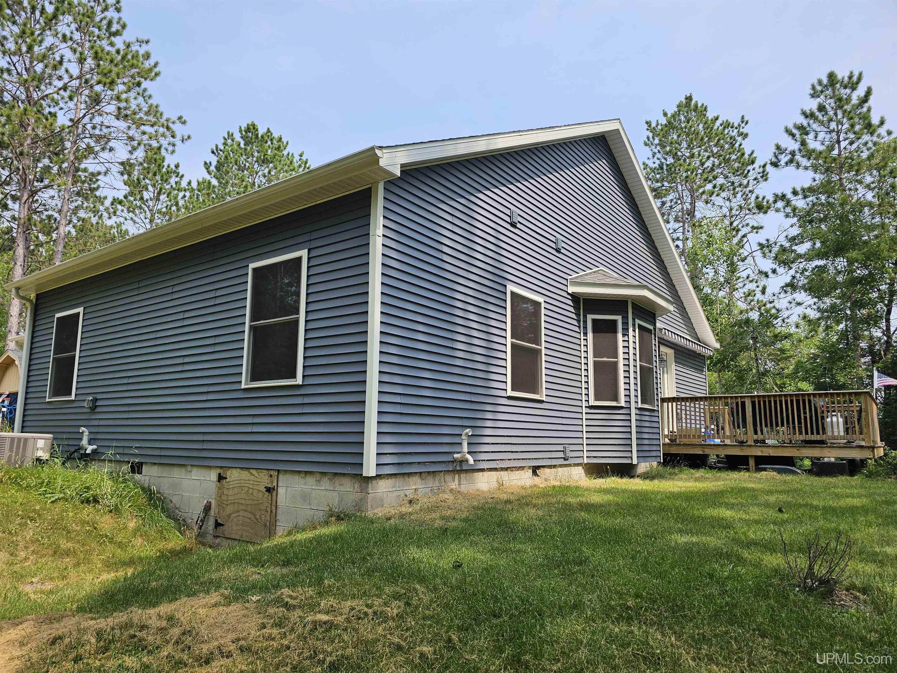 9157 Co Road Rapid River, MI 49878 - Photo 31 of 53