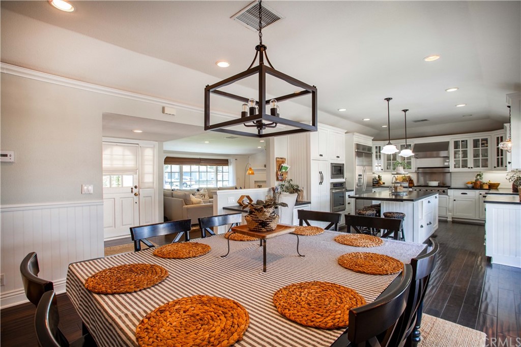 631 Barker Way Placentia, CA 92870 - Photo 10 of 37