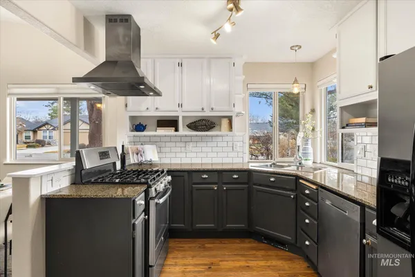 $493,900 | 77 South Silverwood Way, Eagle, ID 83616