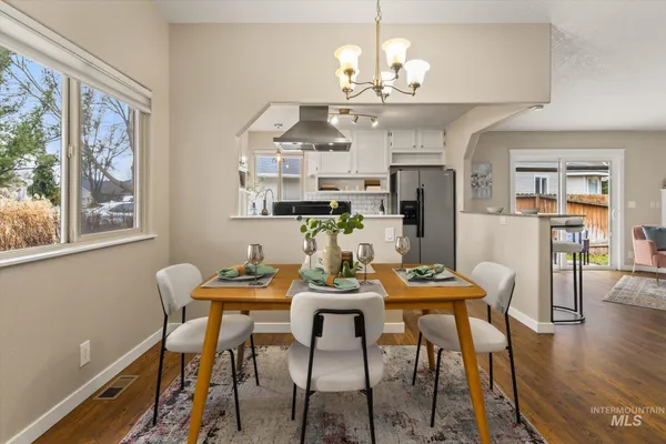 $493,900 | 77 South Silverwood Way, Eagle, ID 83616