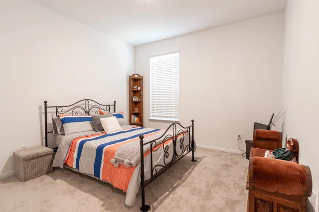 $300,000 | 336 Paso Fino Drive, Alvin, TX 77511