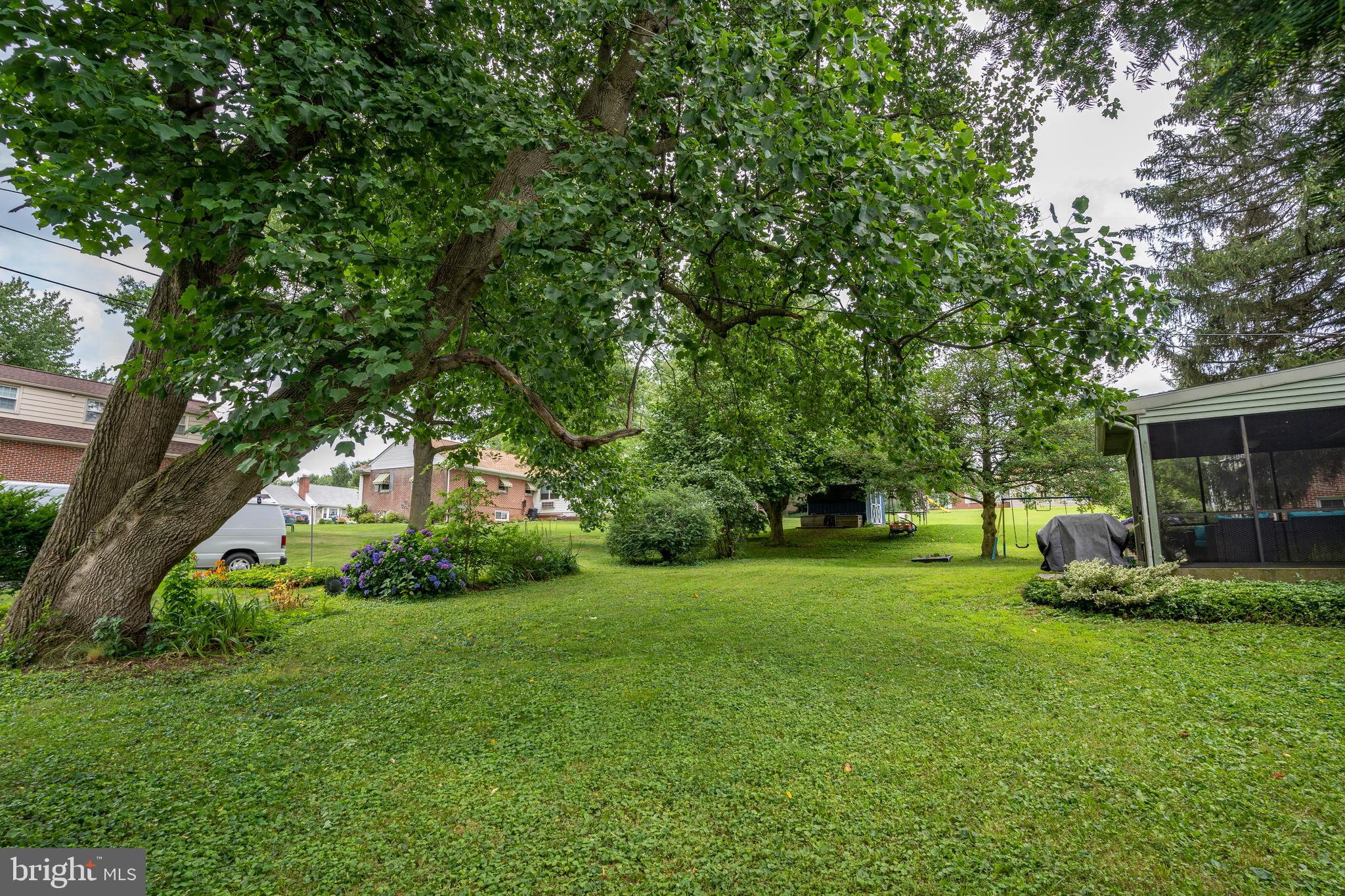 41 Springhouse Road Lancaster, PA 17603 - Photo 7 of 46 Gallery Image 7
