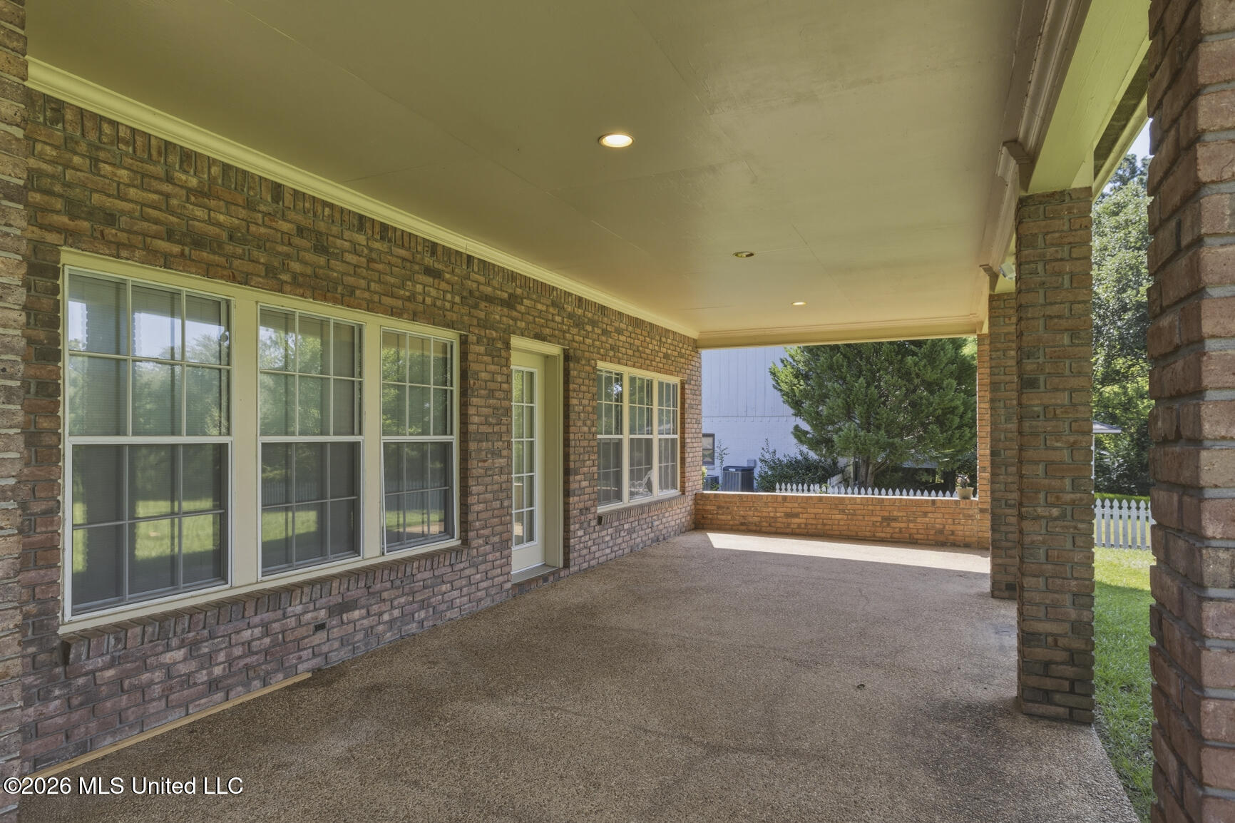 1025 Northpointe Drive Jackson, MS 39211 - Photo 36 of 40 1025 Northpointe Dr-5