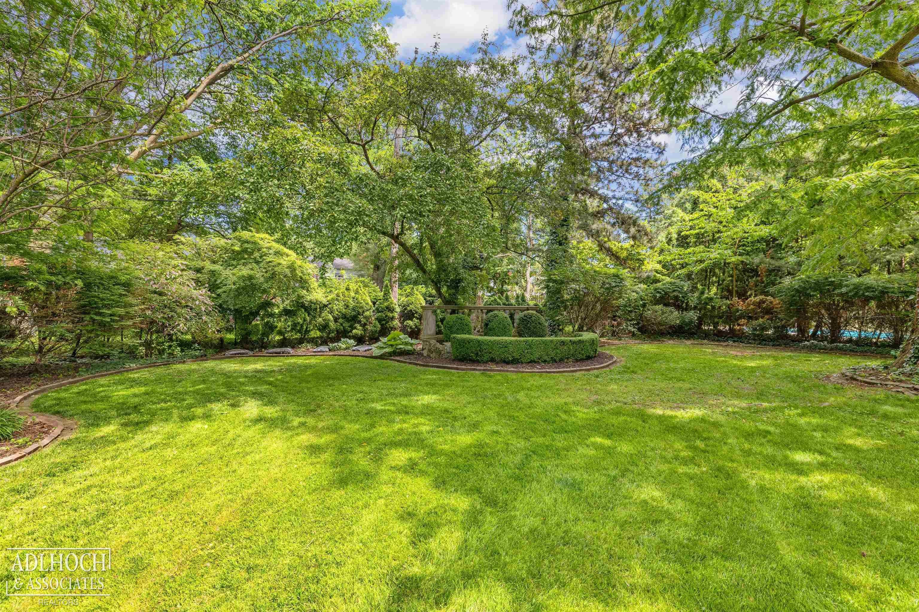758 Middlesex Road Grosse Pointe, MI 48230 - Photo 36 of 41 Gallery Image 36