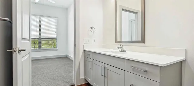 $1,610 | 5332 Trinity River Trail, Unit 11416, Fort Worth, TX 76114