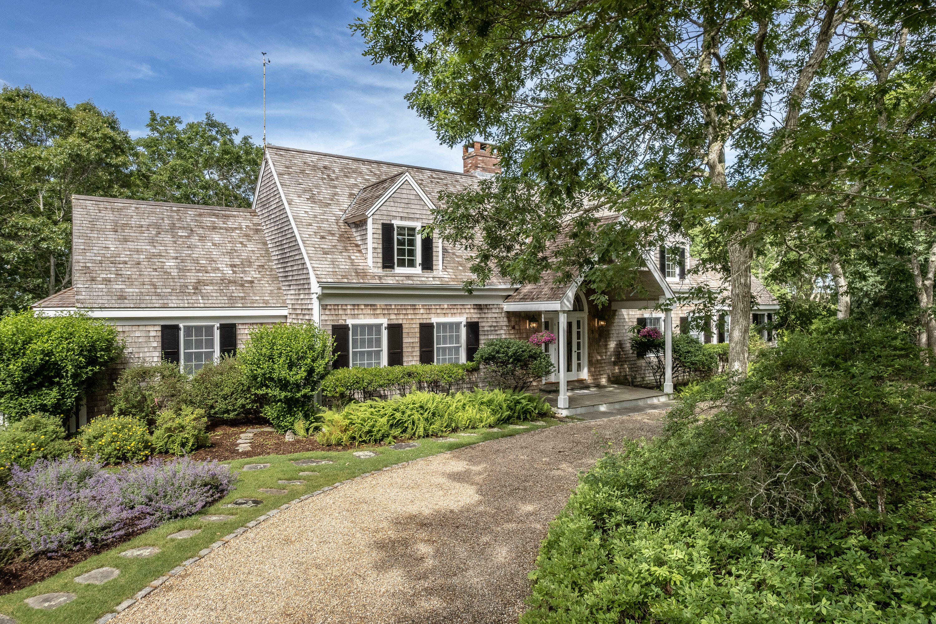 65 Kanomika Road Edgartown, MA 02539 - Photo 4 of 49 65 Kanomika Rd-0008